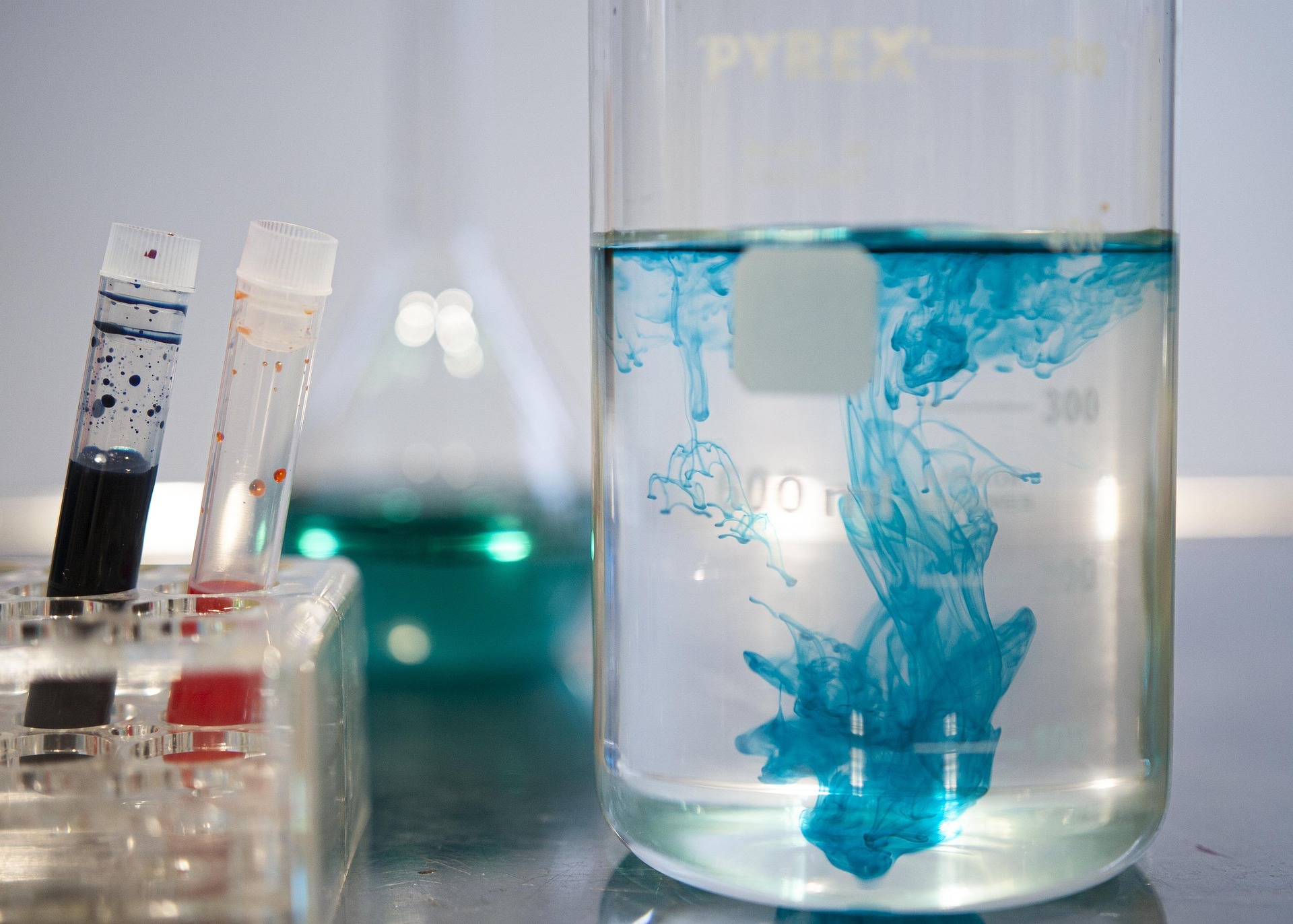 laboratorium z klimatyzacją precyzyjną